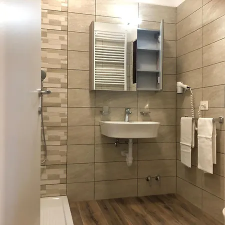 Hotel I Pionieri 3*